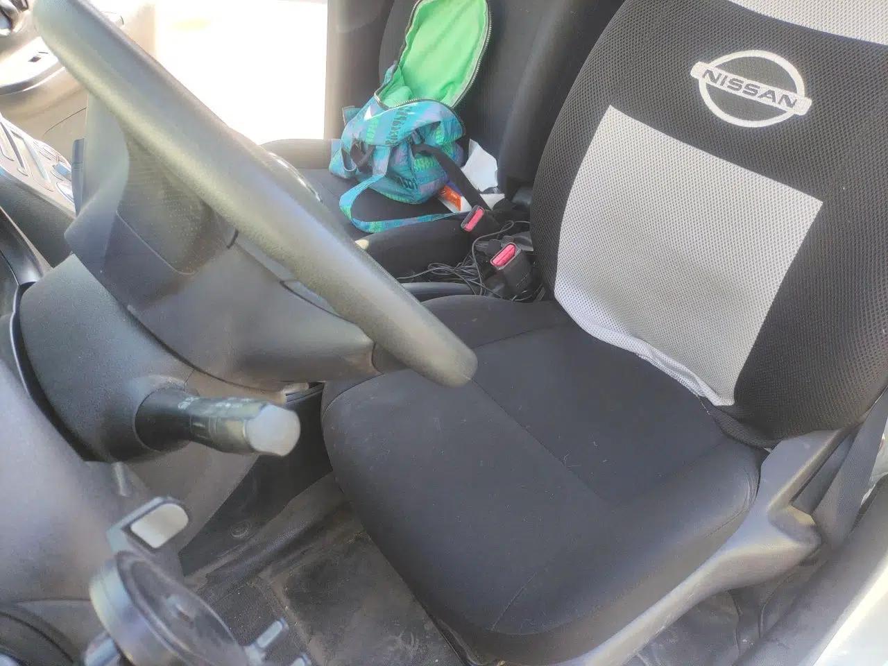 Nissan March 2010 1.5L Manual Easi-Style Edition — миниатюра 16