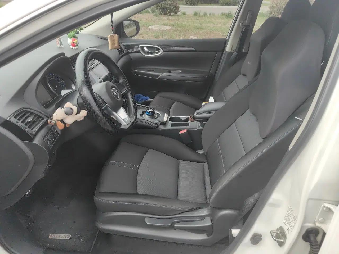 Nissan Sylphy EV 2018 Smart Edition — миниатюра 16