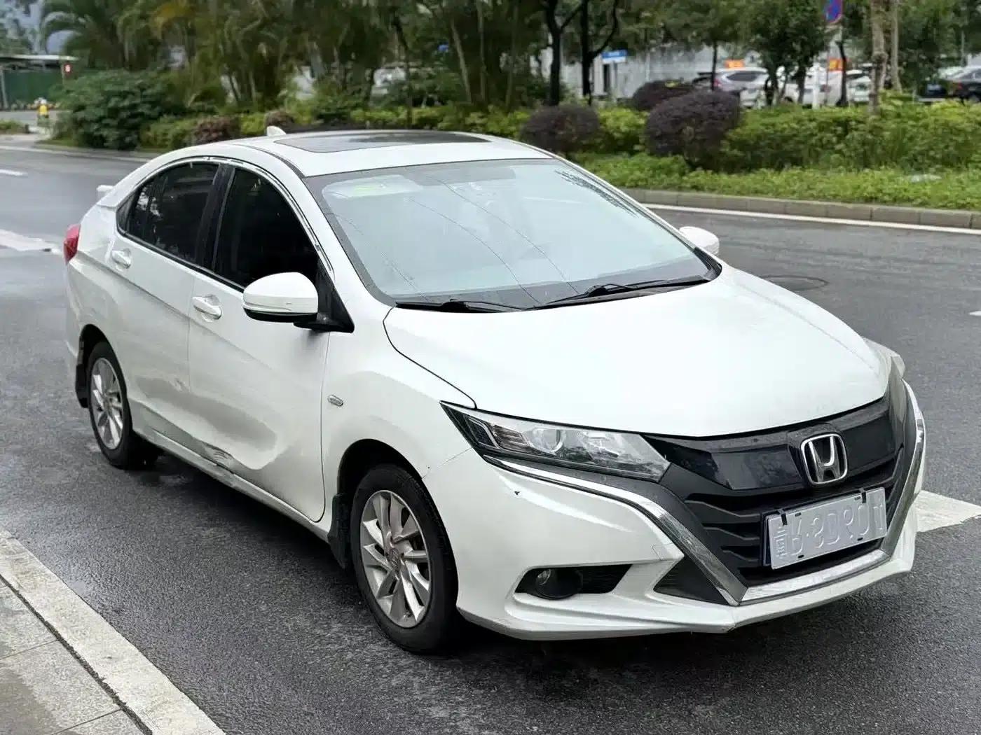 2017 Honda Crider 1.5L CVT Comfort Edition — миниатюра 2