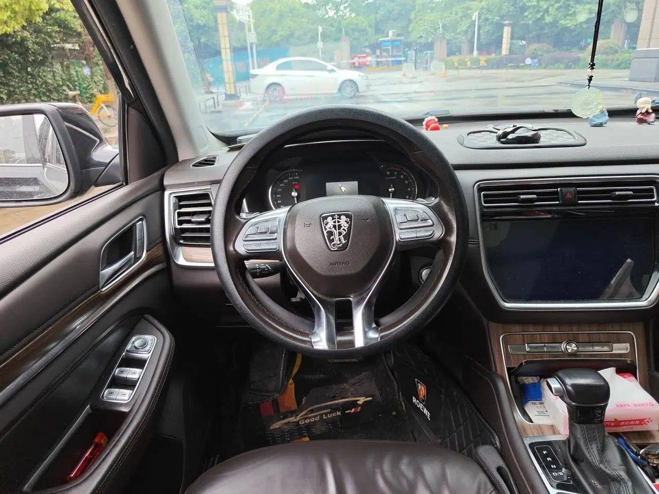 Roewe RX8 2018 30T Smart Connectivity Two-Wheel Drive Flagship Edition — миниатюра 11