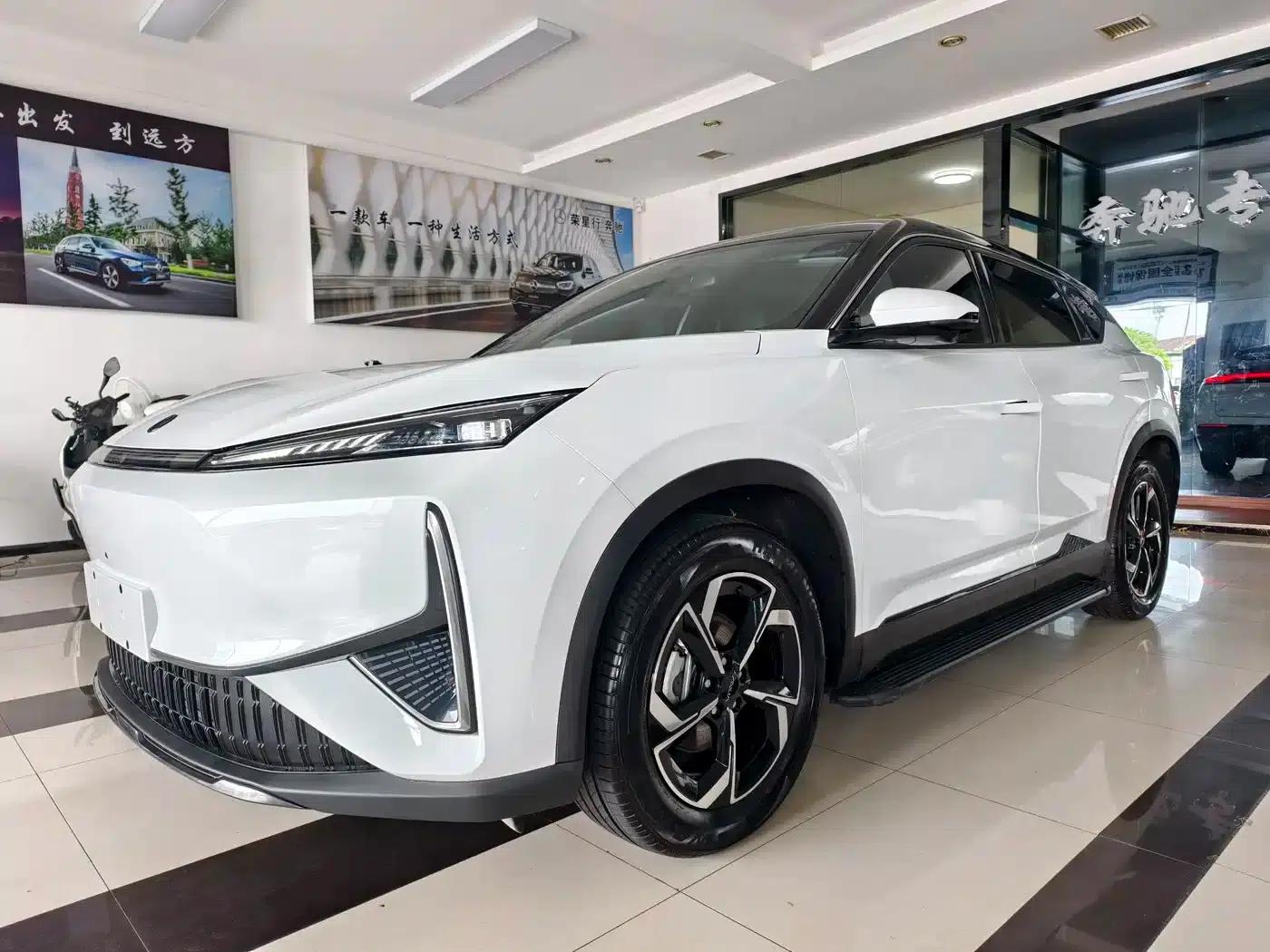 Dongfeng Fengshen L7 2025 Model 430 Comfort Edition — миниатюра 1