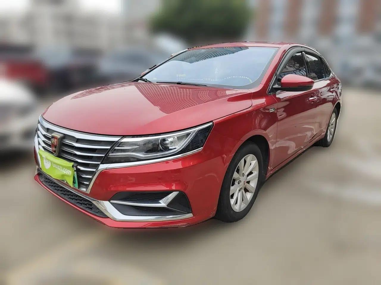 Roewe i6 New Energy 2017 45T Hybrid Connect & Smart Enjoyment Edition — миниатюра 1