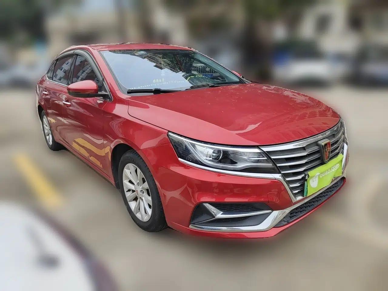 Roewe i6 New Energy 2017 45T Hybrid Connect & Smart Enjoyment Edition — миниатюра 3
