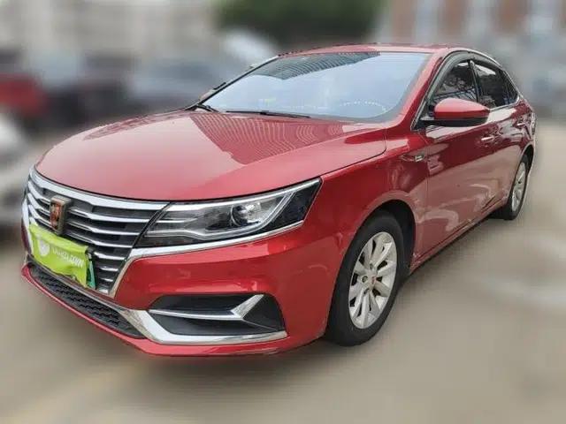 Roewe i6 New Energy 2017 45T Hybrid Connect & Smart Enjoyment Edition