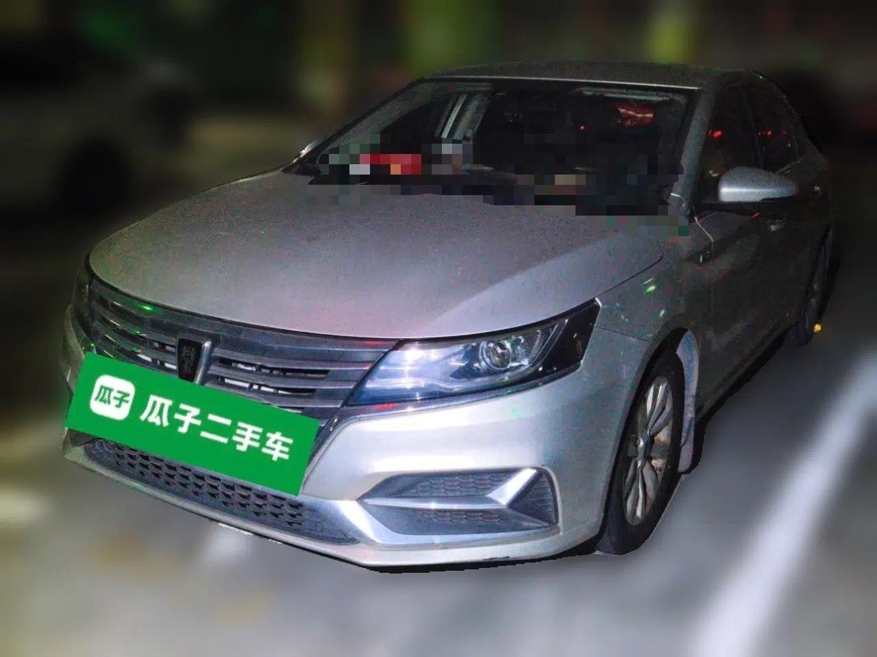 Roewe i6 New Energy 2017 45T Hybrid Connect & Smart Enjoyment Edition — миниатюра 1