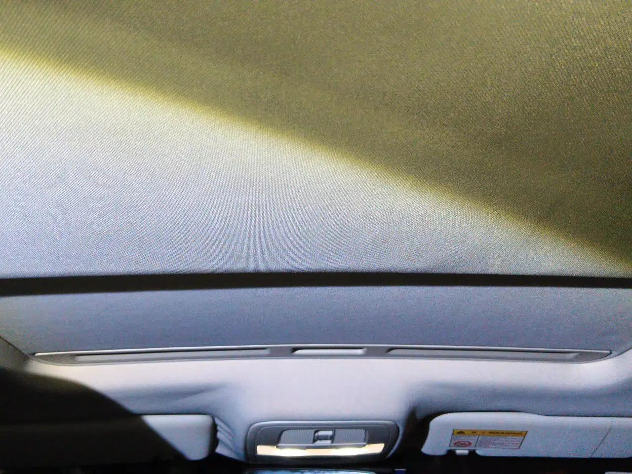 Roewe i6 New Energy 2017 45T Hybrid Connect & Smart Enjoyment Edition — миниатюра 19