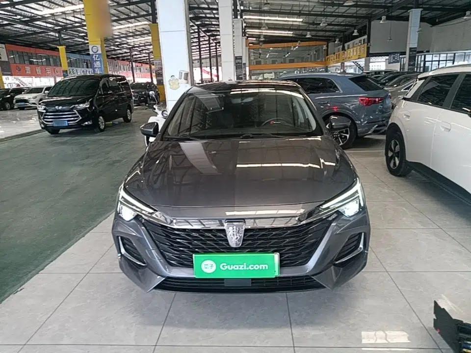 Roewe i6 MAX New Energy 2023 EV 420 Skyroof Special Edition — миниатюра 2