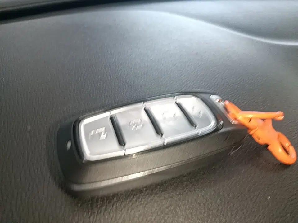 Roewe i6 MAX New Energy 2023 EV 420 Skyroof Special Edition — миниатюра 12