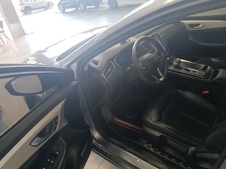 Roewe i6 MAX New Energy 2023 EV 420 Skyroof Special Edition — миниатюра 19