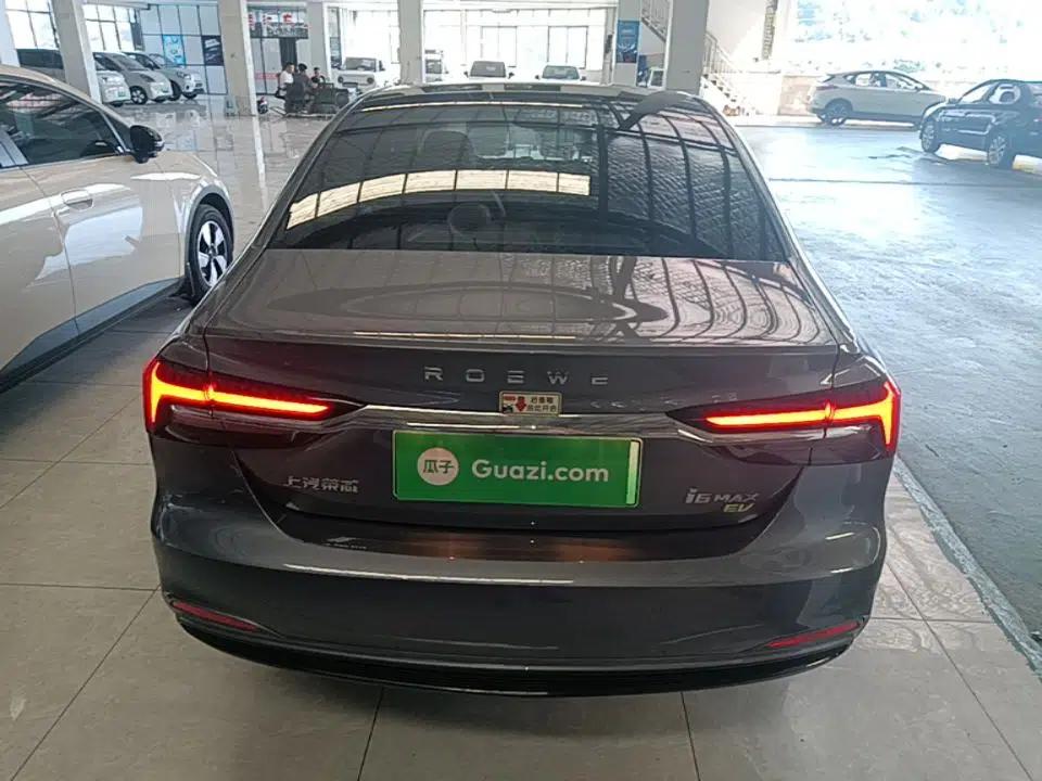 Roewe i6 MAX New Energy 2023 EV 420 Skyroof Special Edition — миниатюра 5