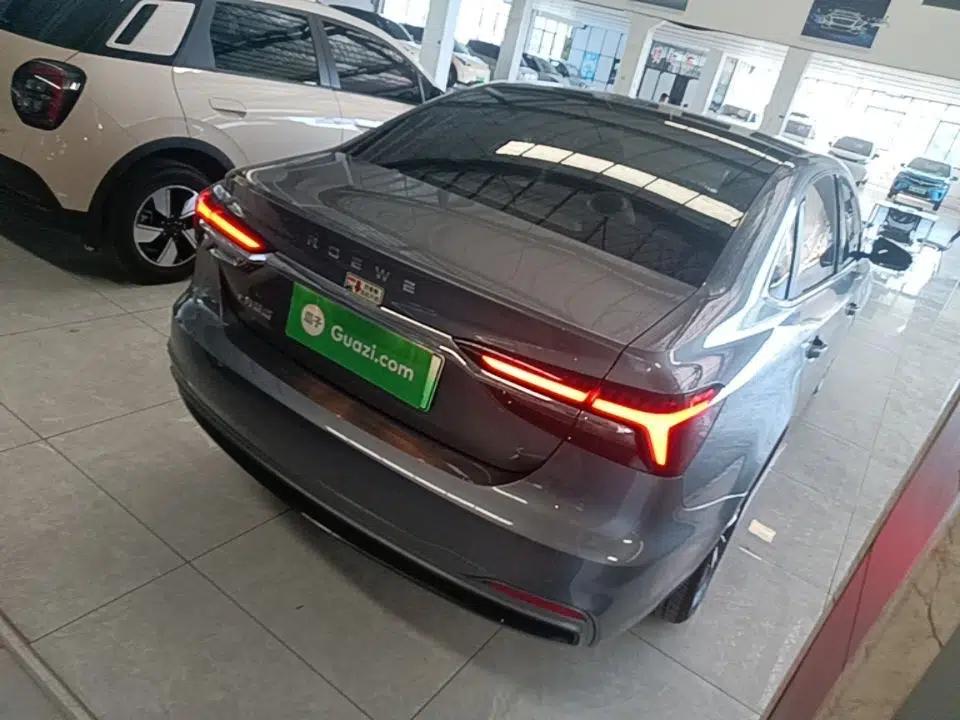 Roewe i6 MAX New Energy 2023 EV 420 Skyroof Special Edition — миниатюра 6