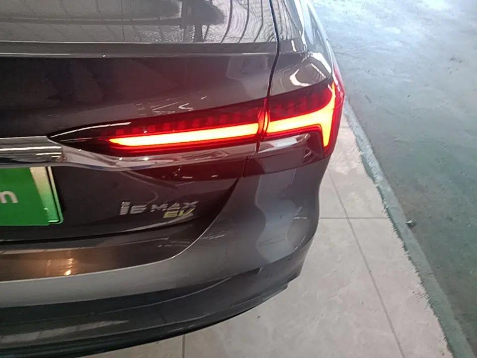 Roewe i6 MAX New Energy 2023 EV 420 Skyroof Special Edition — миниатюра 7