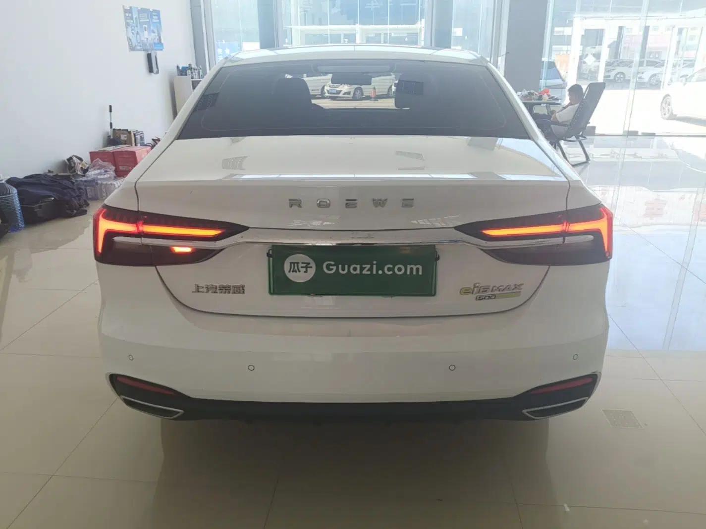 Roewe i6 MAX New Energy 2020 1.5T PHEV Sporty Cool Edition — миниатюра 5