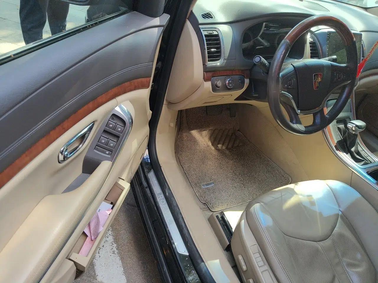 Roewe 950 2012 2.4L Luxury Executive Edition — миниатюра 17
