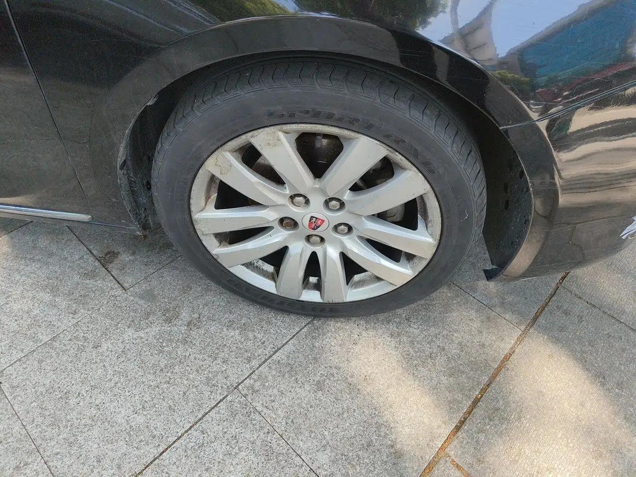 Roewe 950 2012 2.4L Luxury Executive Edition — миниатюра 8