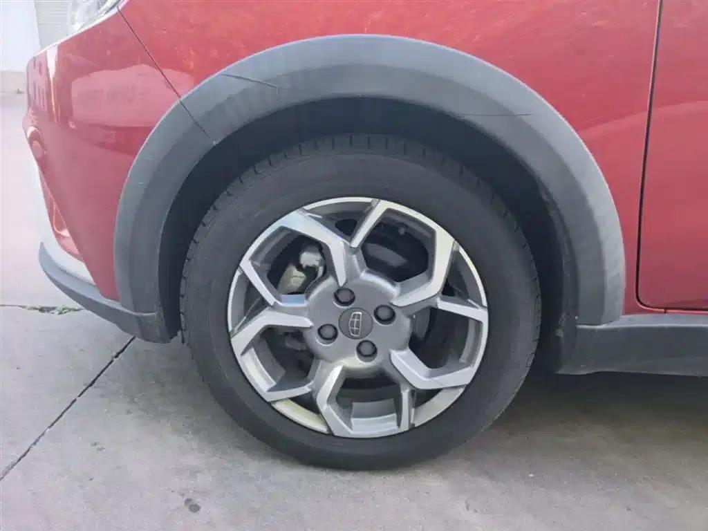 Geely Vision X1 2017 1.3L Automatic Player Edition — миниатюра 23