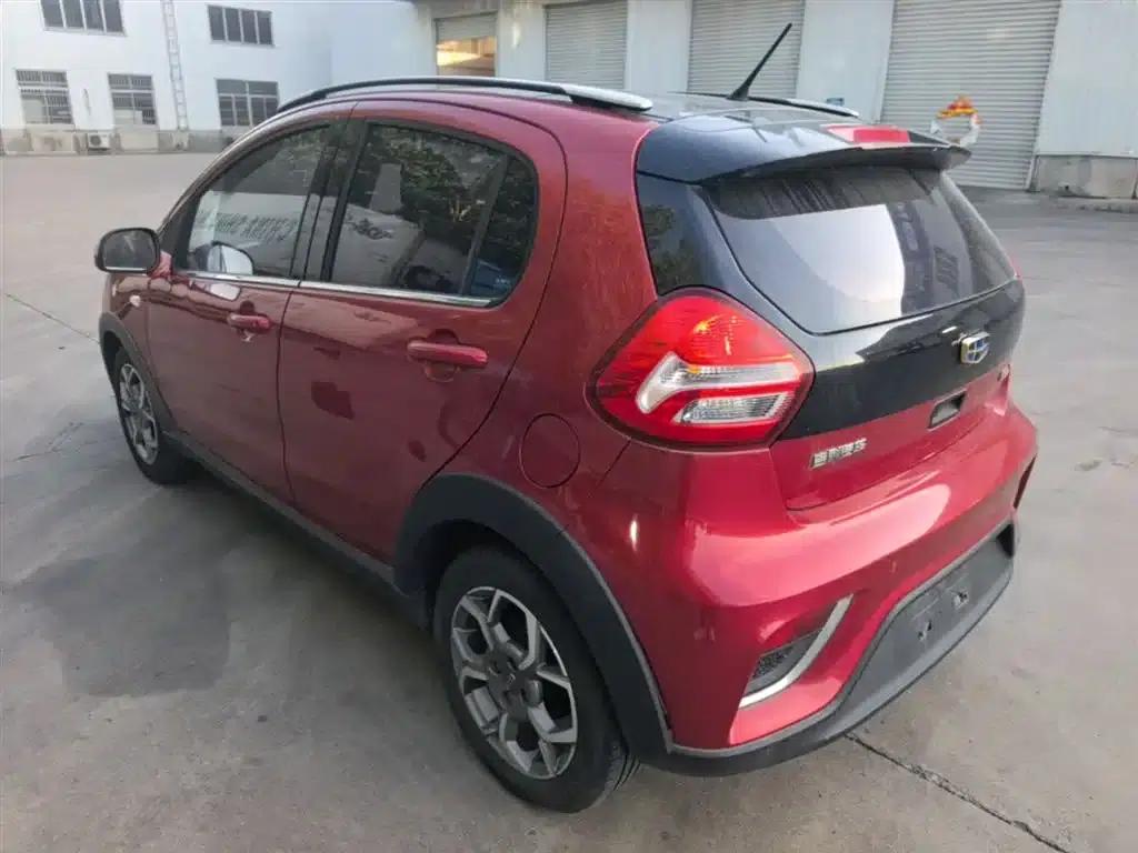 Geely Vision X1 2017 1.3L Automatic Player Edition — миниатюра 5