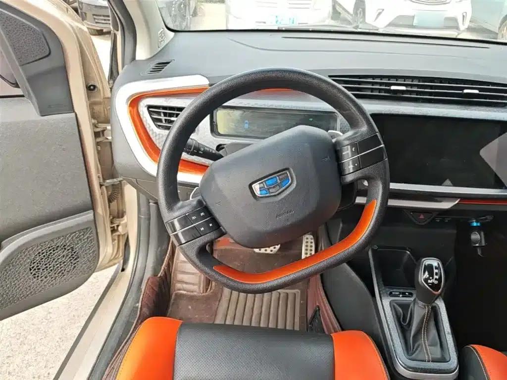 Geely Vision X1 2017 1.3L Automatic Player Edition — миниатюра 11
