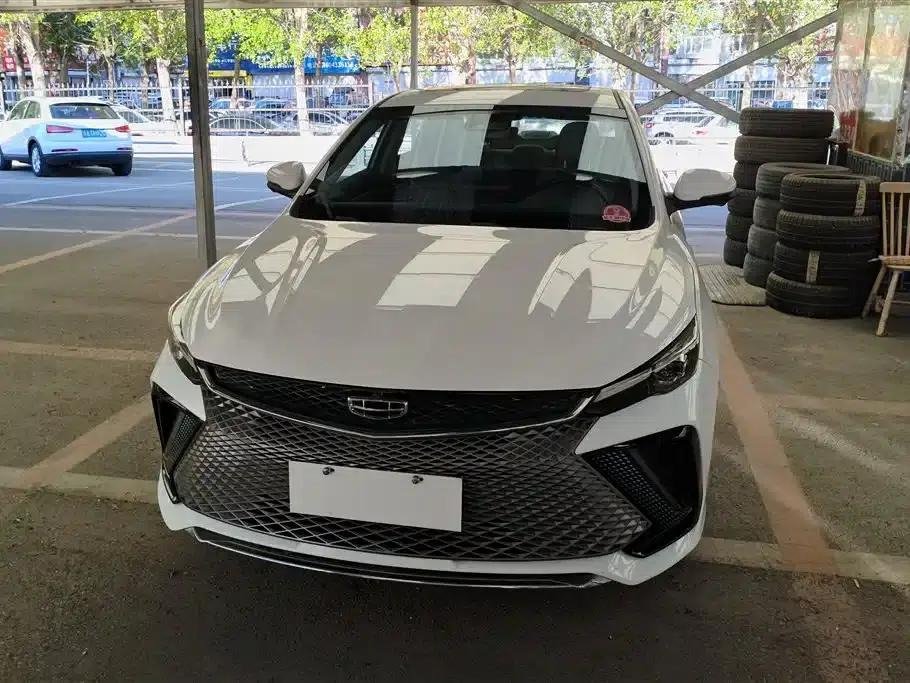 Geely Emgrand L 2022 1.4T CVT Supreme Edition — миниатюра 2