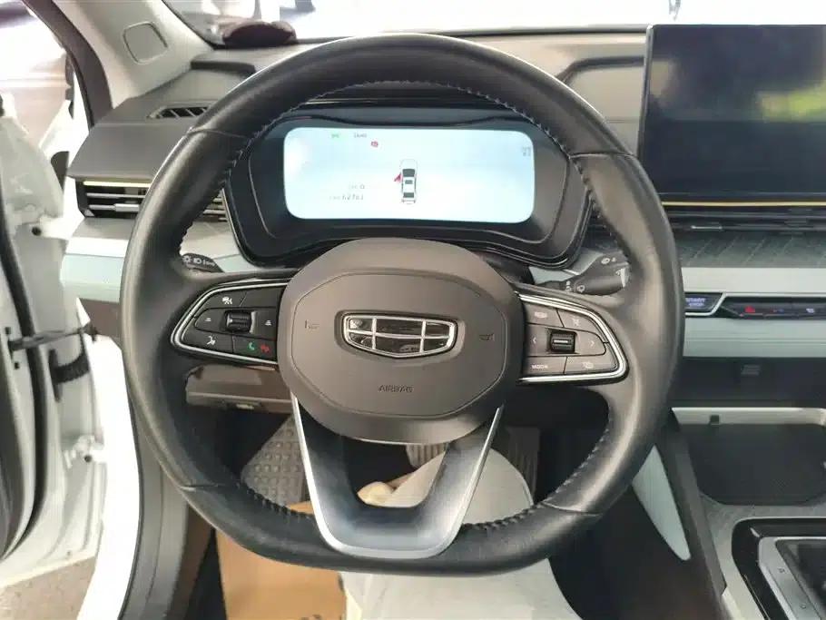 Geely Emgrand L 2022 1.4T CVT Supreme Edition — миниатюра 15