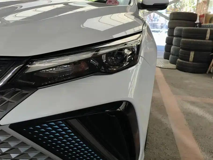 Geely Emgrand L 2022 1.4T CVT Supreme Edition — миниатюра 5