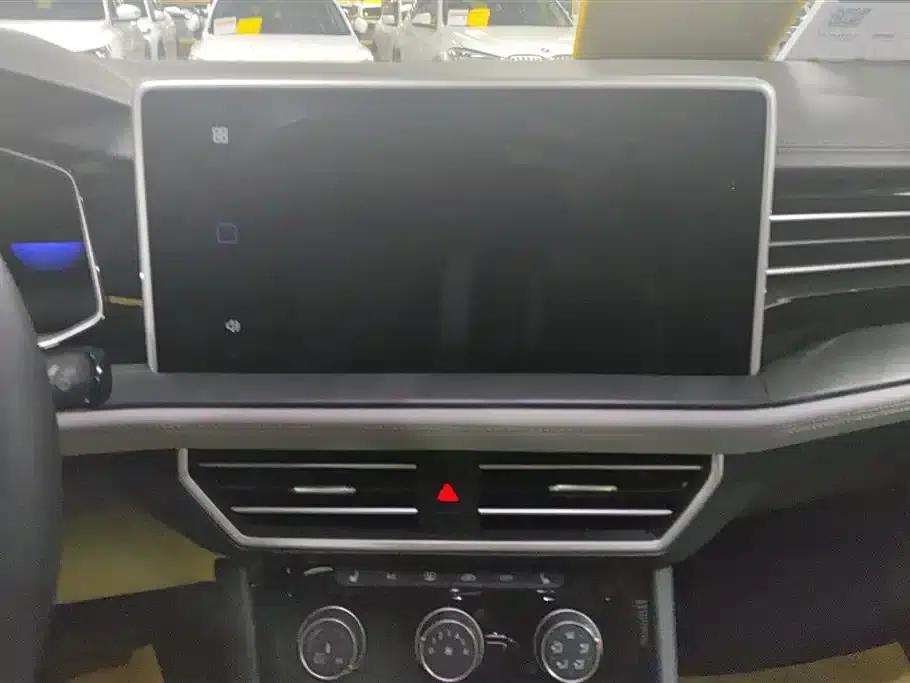Jetta VA7 2025 1.4T Automatic First-Come, First-Served Edition — миниатюра 13