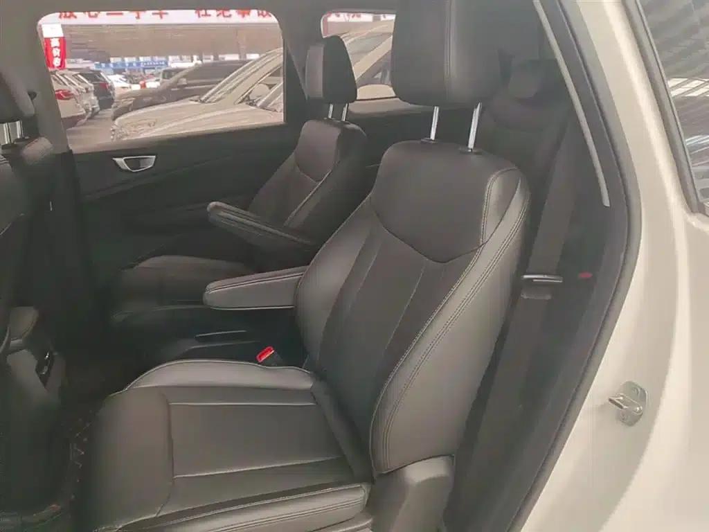 Wuling Jiachen 2022 1.5T CVT Smart Luxury Edition — миниатюра 17