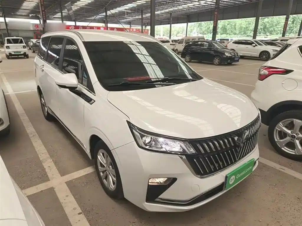 Wuling Jiachen 2022 1.5T CVT Smart Luxury Edition — миниатюра 4
