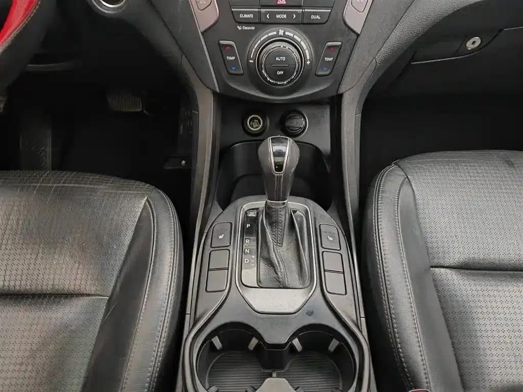 Geely Grand Hyatt 2013 3.0L 7-seater 4WD Comfort Edition — миниатюра 13