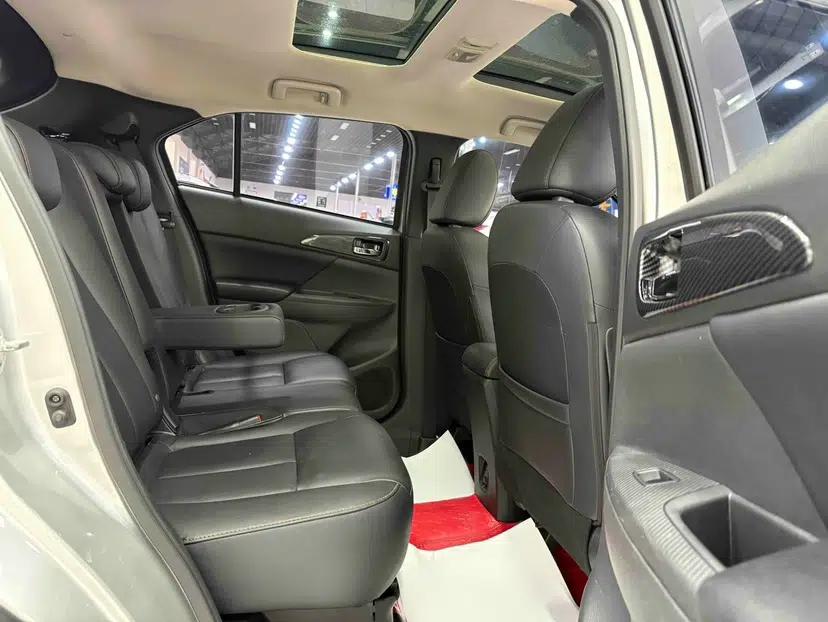 Mitsubishi Eclipse Cross 2019 1.5T CVT Two-Wheel Drive Dream Edition China VI Standard — миниатюра 11