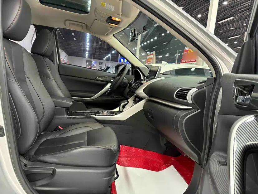 Mitsubishi Eclipse Cross 2019 1.5T CVT Two-Wheel Drive Dream Edition China VI Standard — миниатюра 12