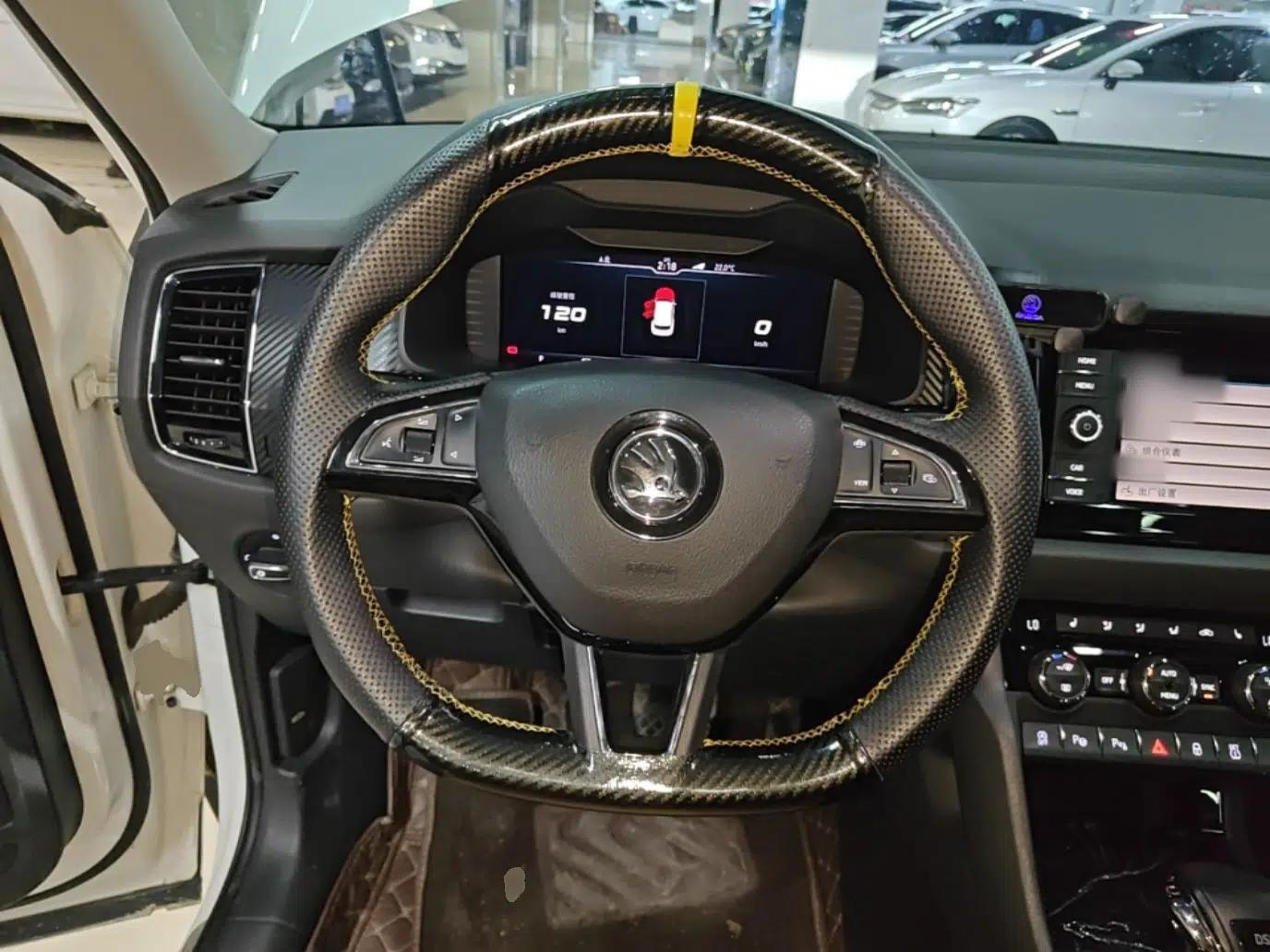 Skoda Kodiaq GT 2019 TSI330 Two-Wheel-Drive Luxury Edition China VI Standard — миниатюра 14