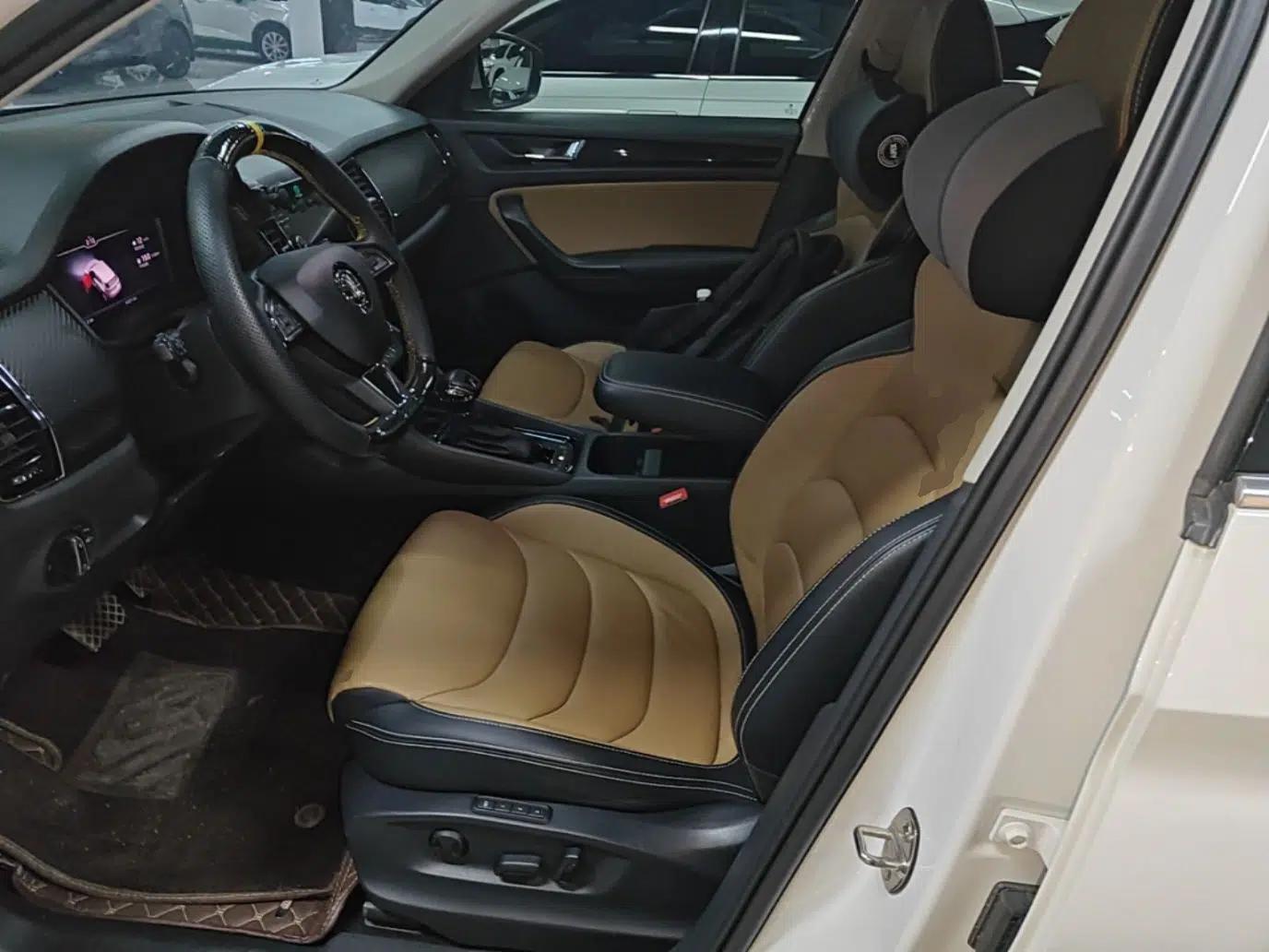 Skoda Kodiaq GT 2019 TSI330 Two-Wheel-Drive Luxury Edition China VI Standard — миниатюра 18