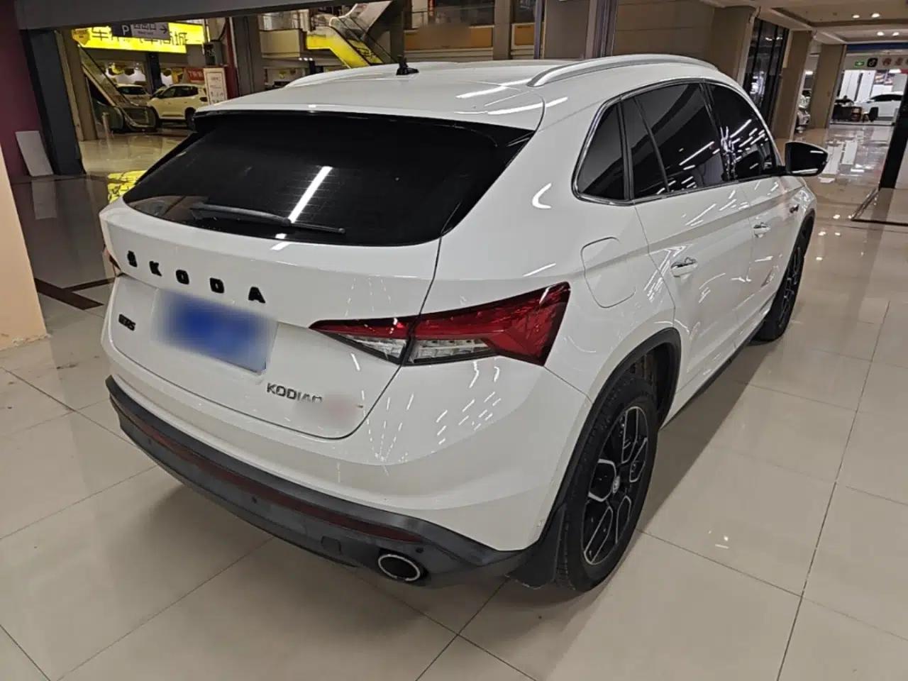 Skoda Kodiaq GT 2019 TSI330 Two-Wheel-Drive Luxury Edition China VI Standard — миниатюра 6