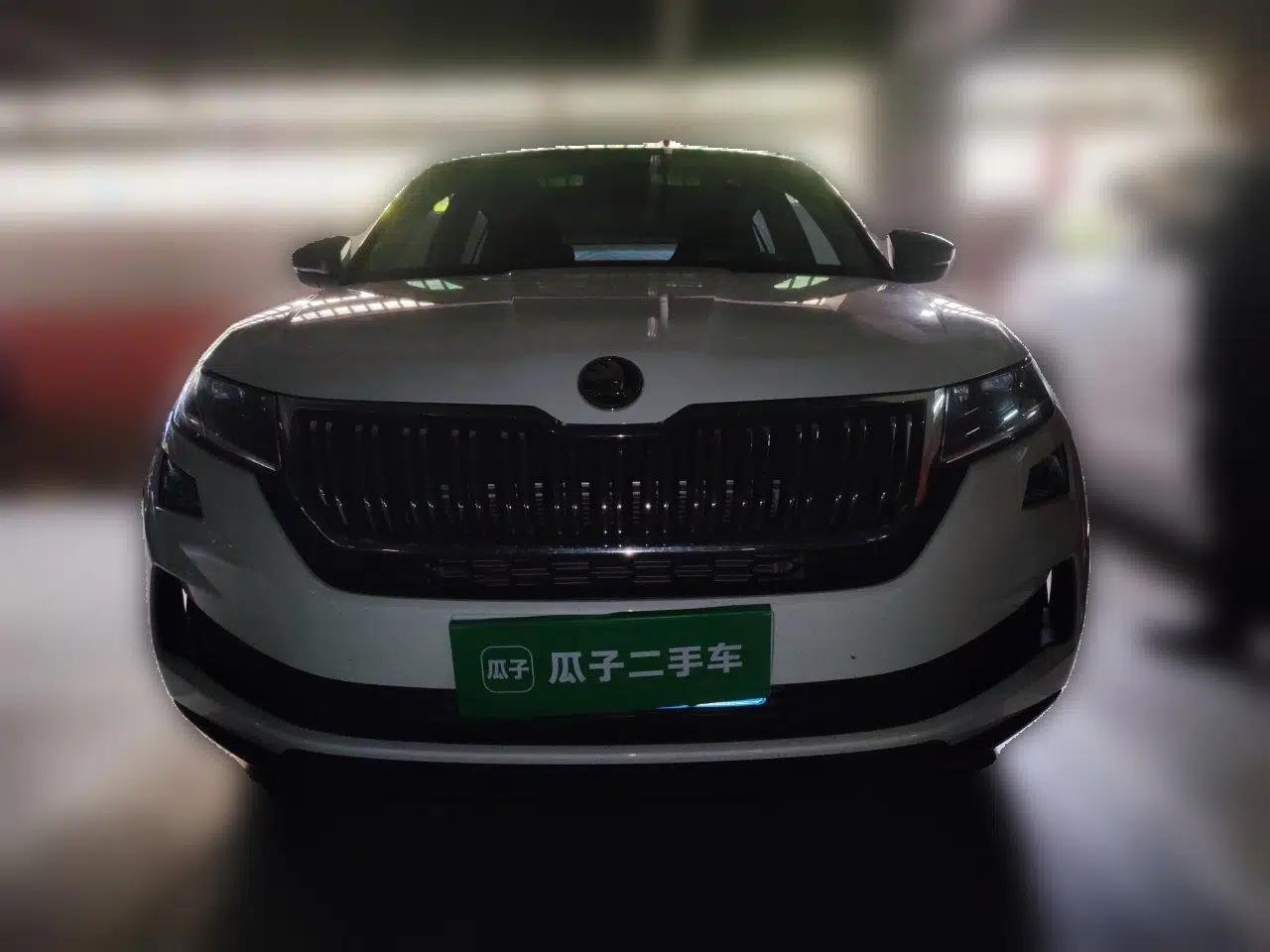 Skoda Kodiaq GT 2021 TSI330 Two-Wheel-Drive Luxury Edition — миниатюра 2