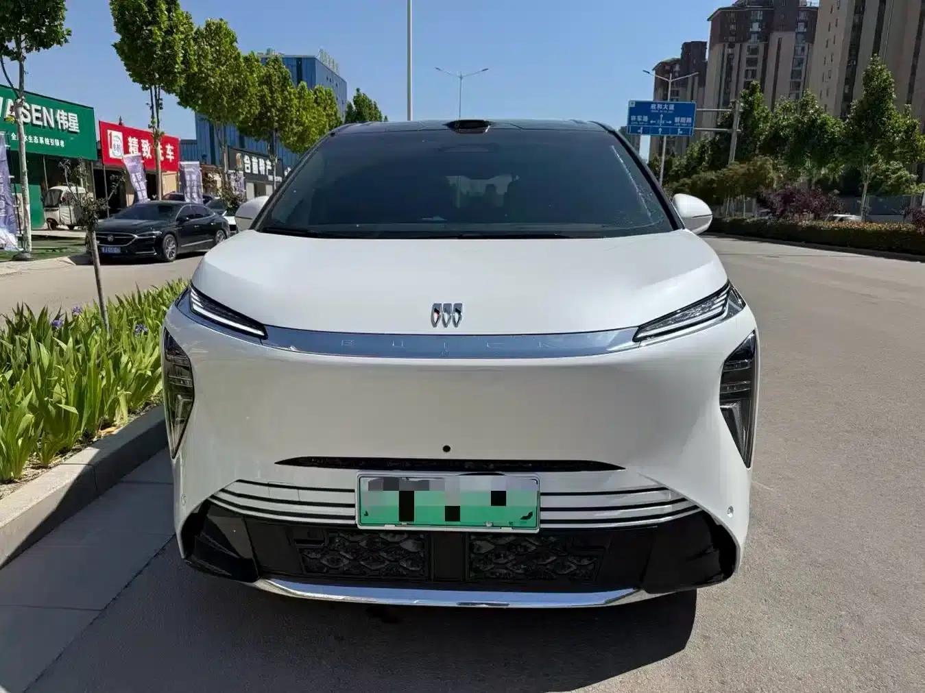 Buick Ultimate Family 2026 Luxury Edition — миниатюра 2