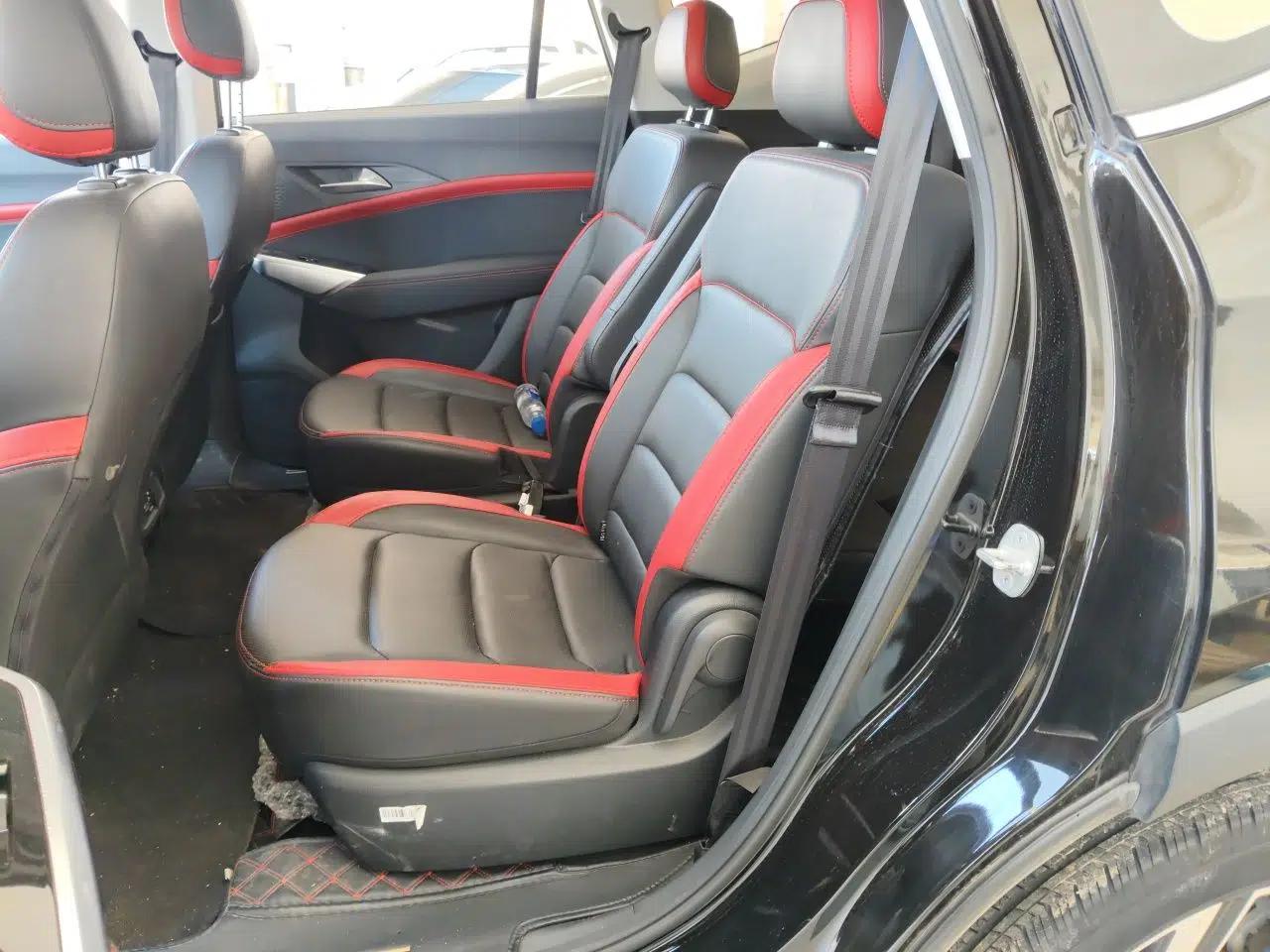 SOL X8 2021 300T DCT Leading Smart Connectivity Version 6 Seats — миниатюра 18