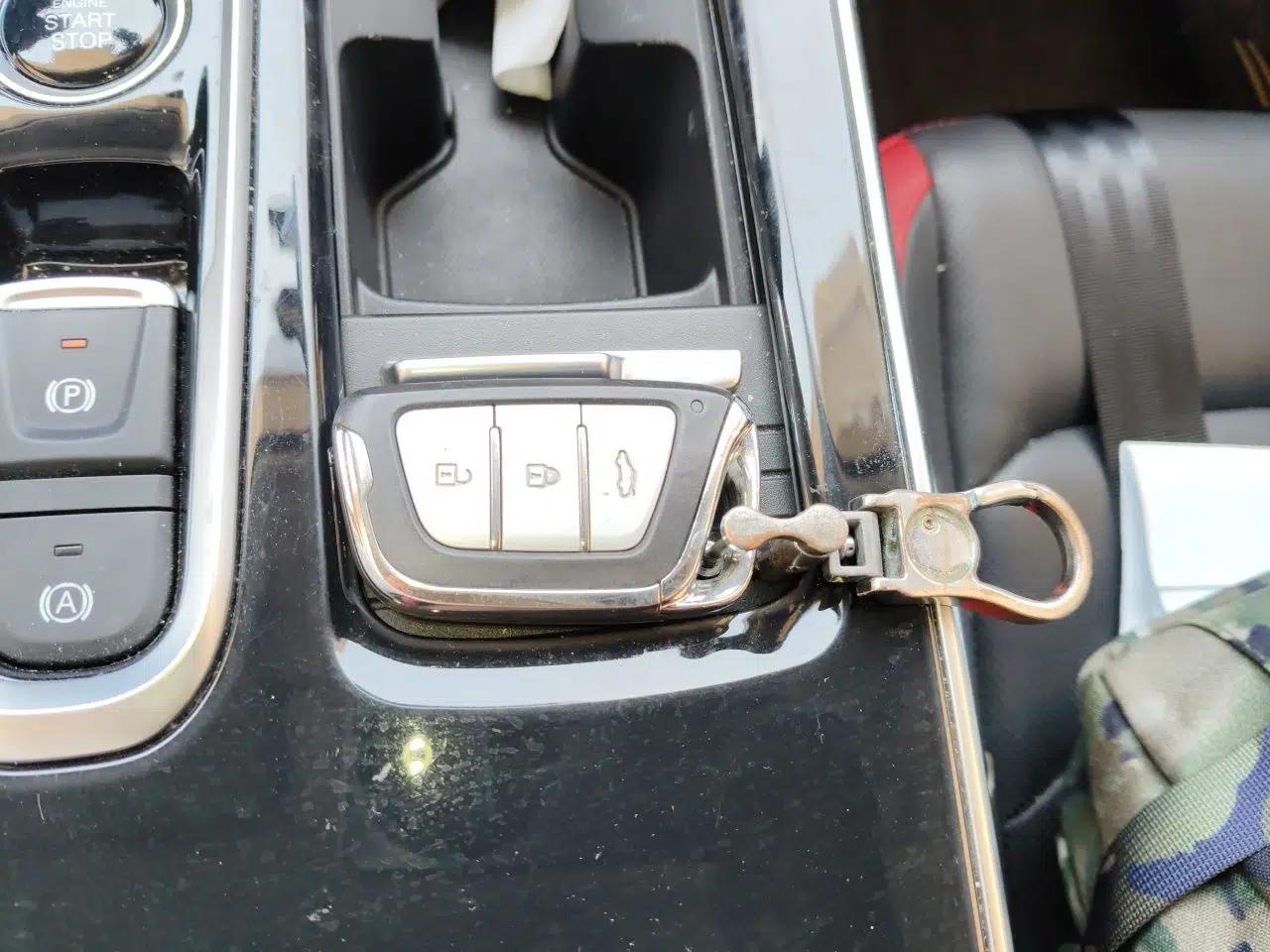 SOL X8 2021 300T DCT Leading Smart Connectivity Version 6 Seats — миниатюра 9