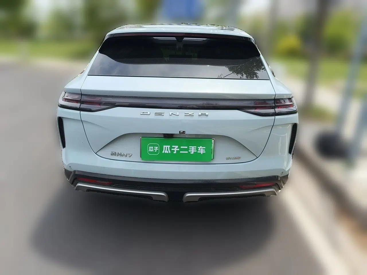 Denza N7 2024 630 All-Wheel Drive Intelligent Driving Max Edition — миниатюра 5