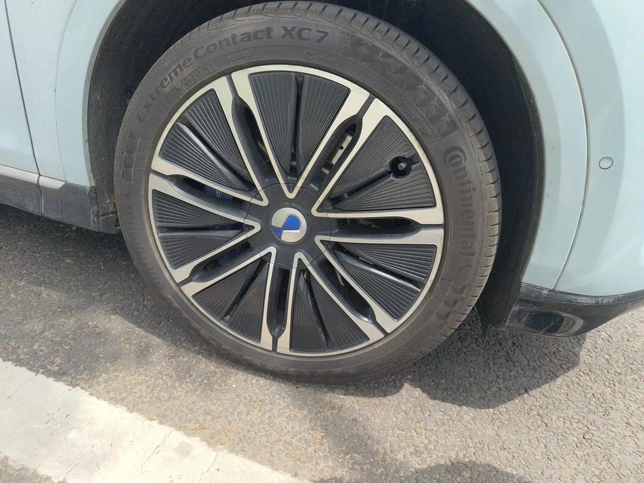 Denza N7 2024 630 All-Wheel Drive Intelligent Driving Max Edition — миниатюра 8