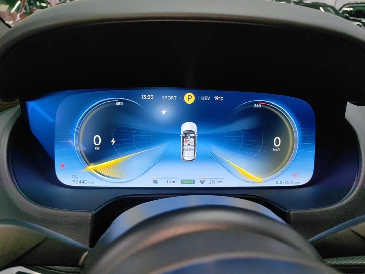Denza X 2020 PHEV Flagship Edition — миниатюра 14