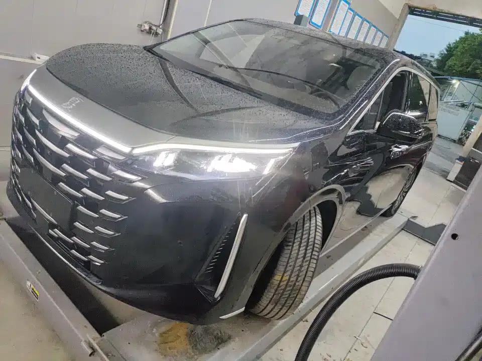 Summer 2025 DM-i 1.5T 180km/h Superior Edition — миниатюра 1