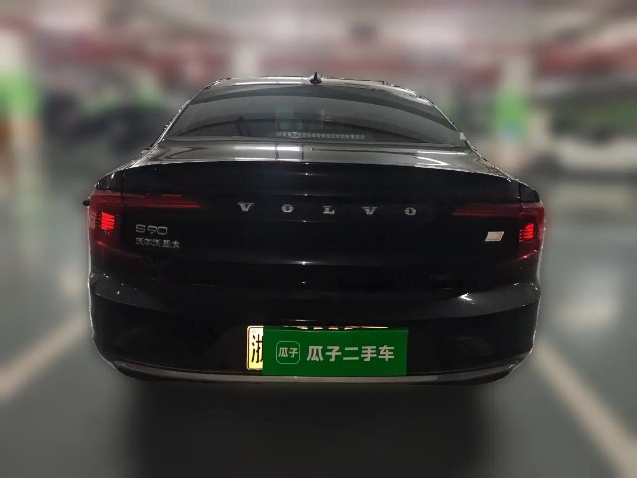 Volvo S90 New Energy 2021 T8 e-Drive Hybrid Luxury Edition — миниатюра 5