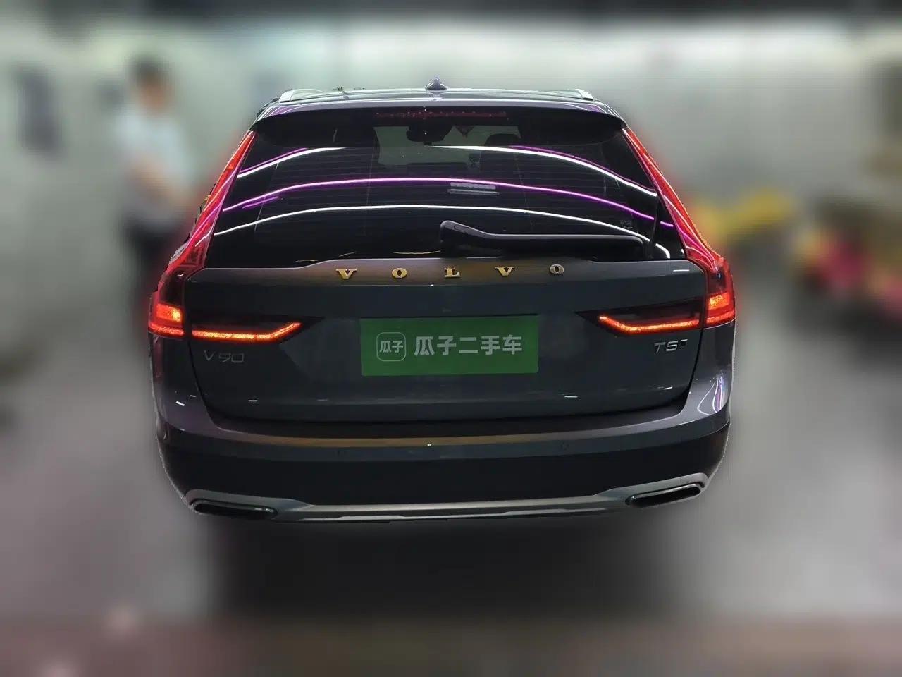 Volvo V90 2020 Cross Country T5 AWD Smart Range Edition — миниатюра 5