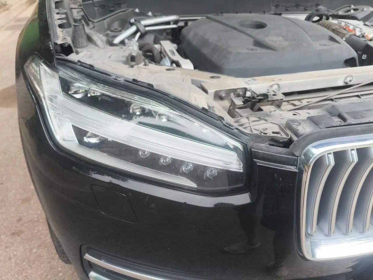 Volvo XC90 New Energy 2021 E-Drive Hybrid T8 Luxury Flagship 7-Seater — миниатюра 7