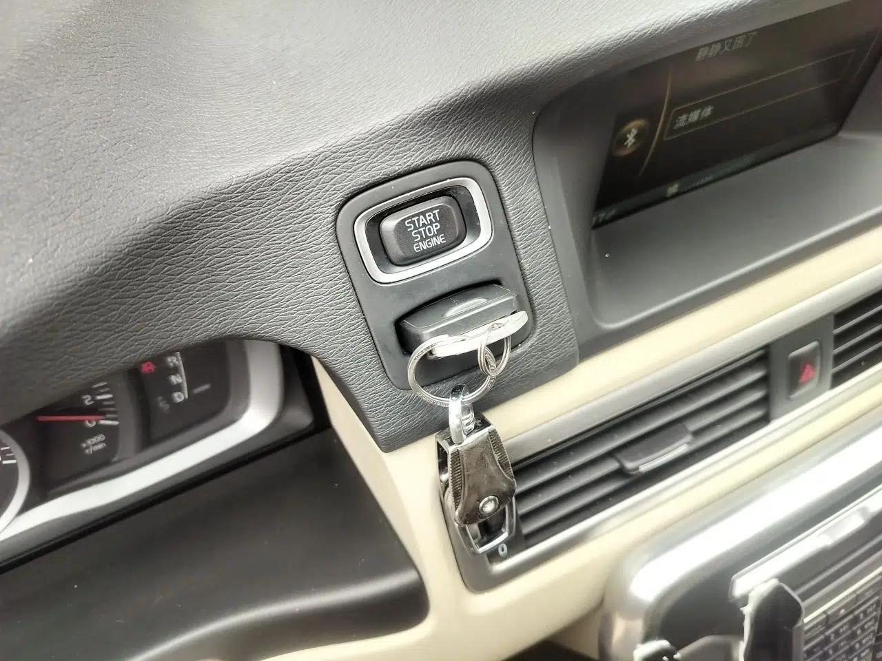 Volvo S80L 2014 2.0T T5 Intelligent Luxury Edition — миниатюра 9