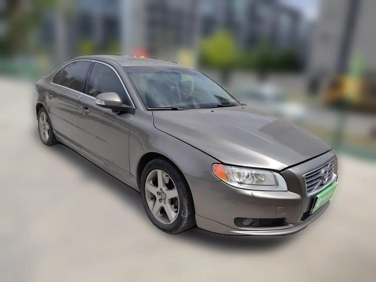 Volvo S80L 2011 2.0T ZhiZun Edition — миниатюра 3
