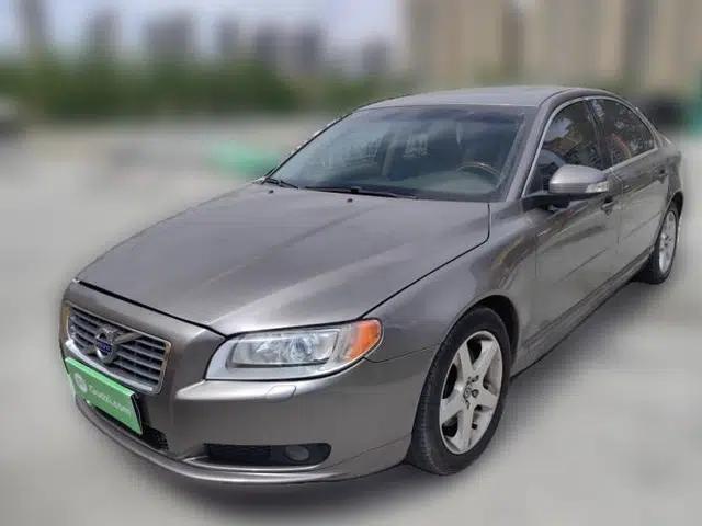 Volvo S80L 2011 2.0T ZhiZun Edition