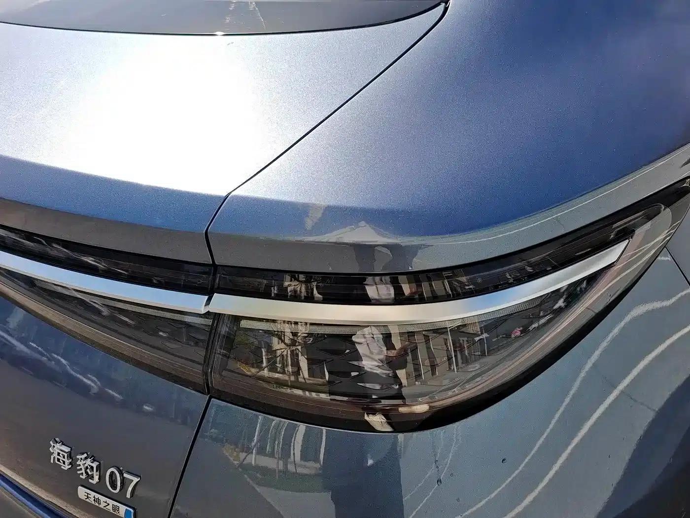 Seal 07 DM-i 2025 Intelligent Driving Edition DM-i 1.5L 125km Premium Model — миниатюра 19