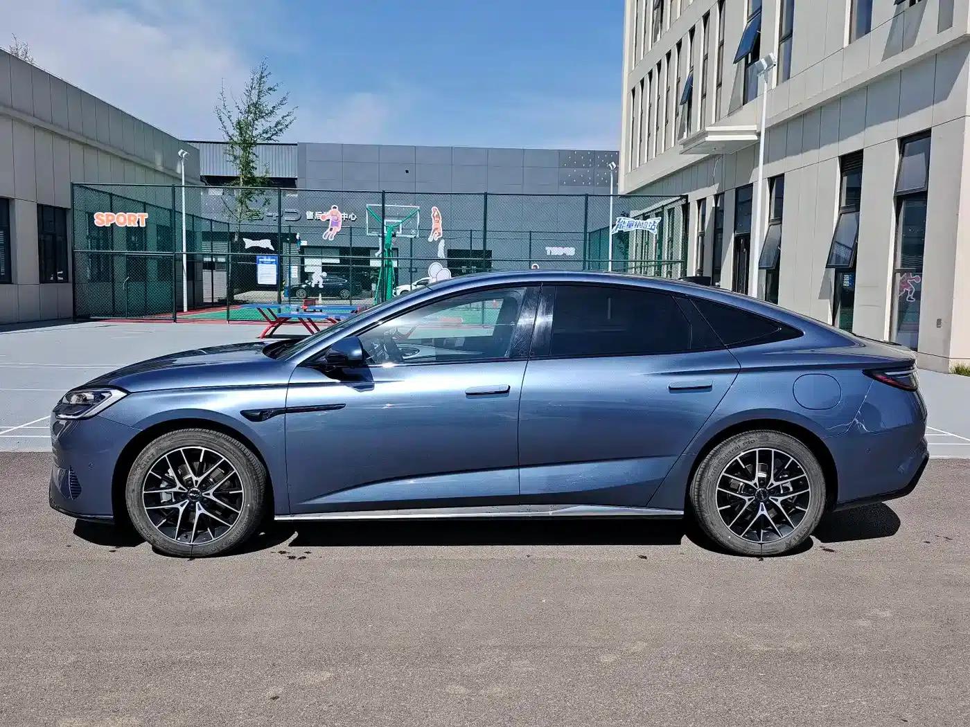 Seal 07 DM-i 2025 Intelligent Driving Edition DM-i 1.5L 125km Premium Model — миниатюра 5